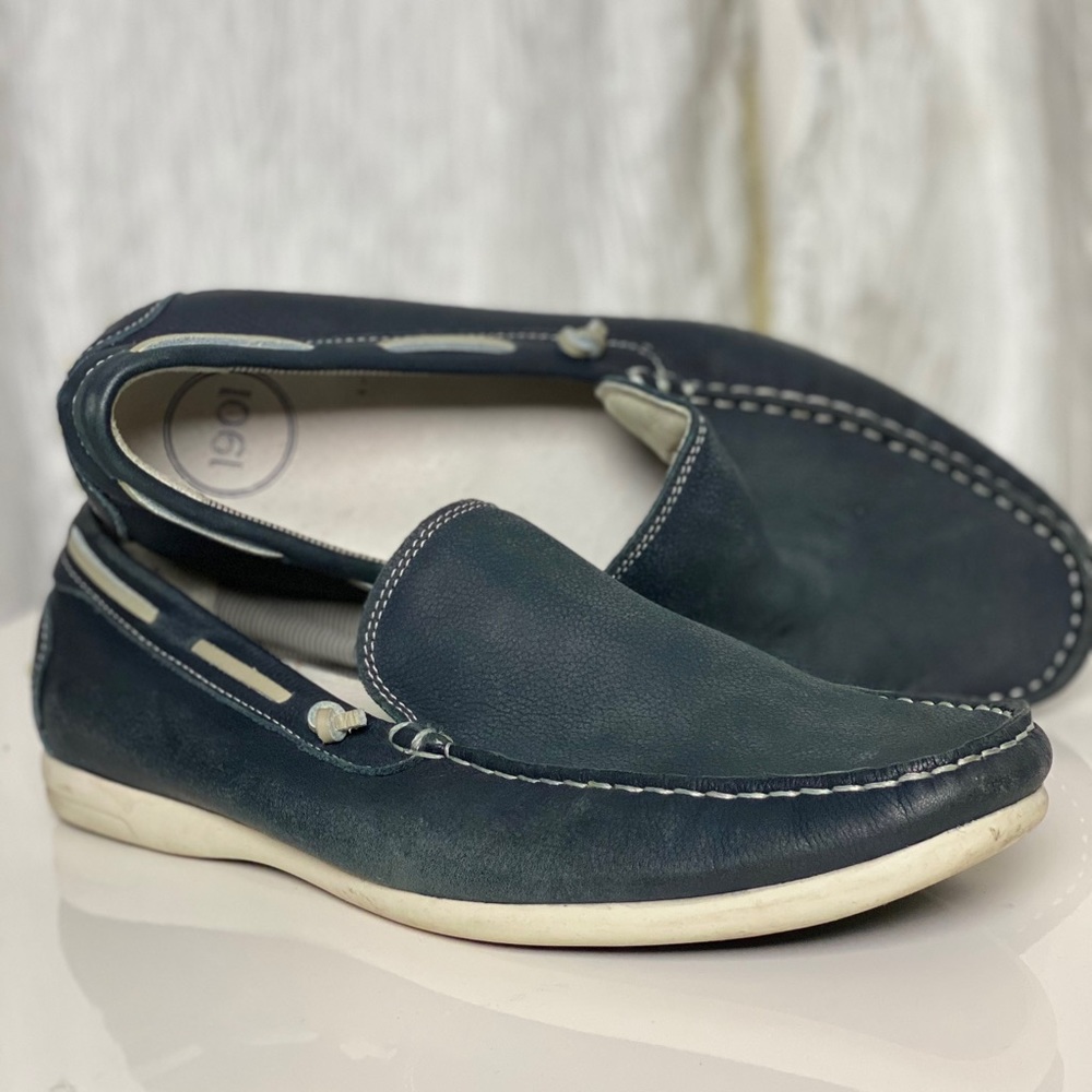 Men’s shoes
